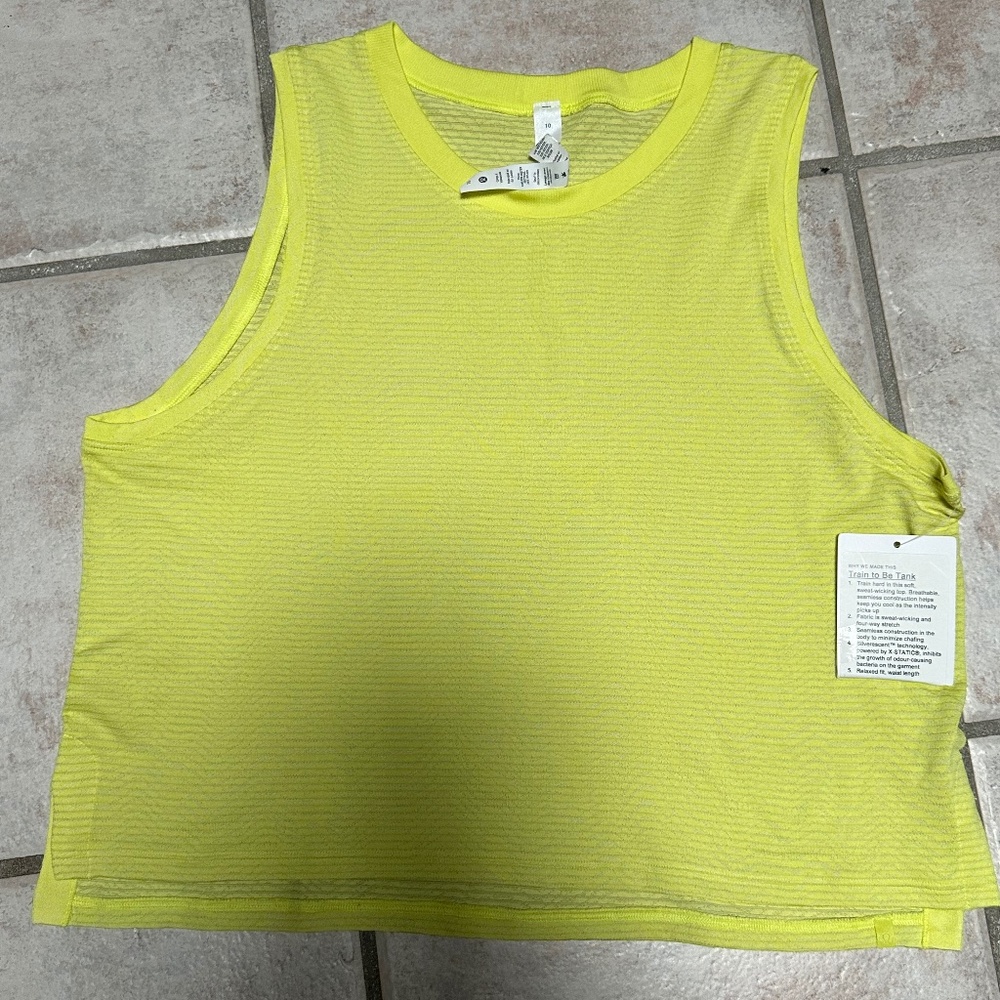 New Lululemon Train to Be tank